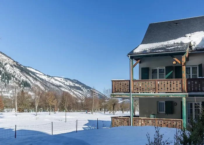 Vacancéole - Les Jardins De Balnéa Apartahotel Loudenvielle